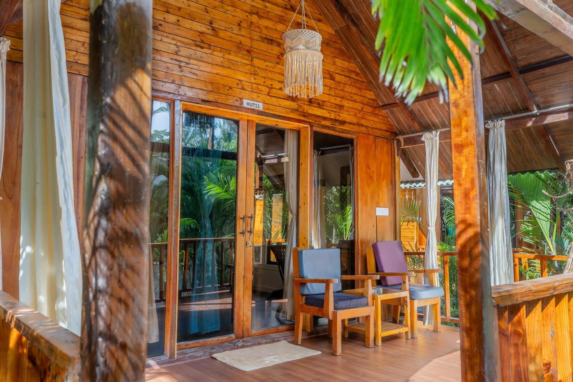 Simrose Hotel Agonda Ngoại thất bức ảnh