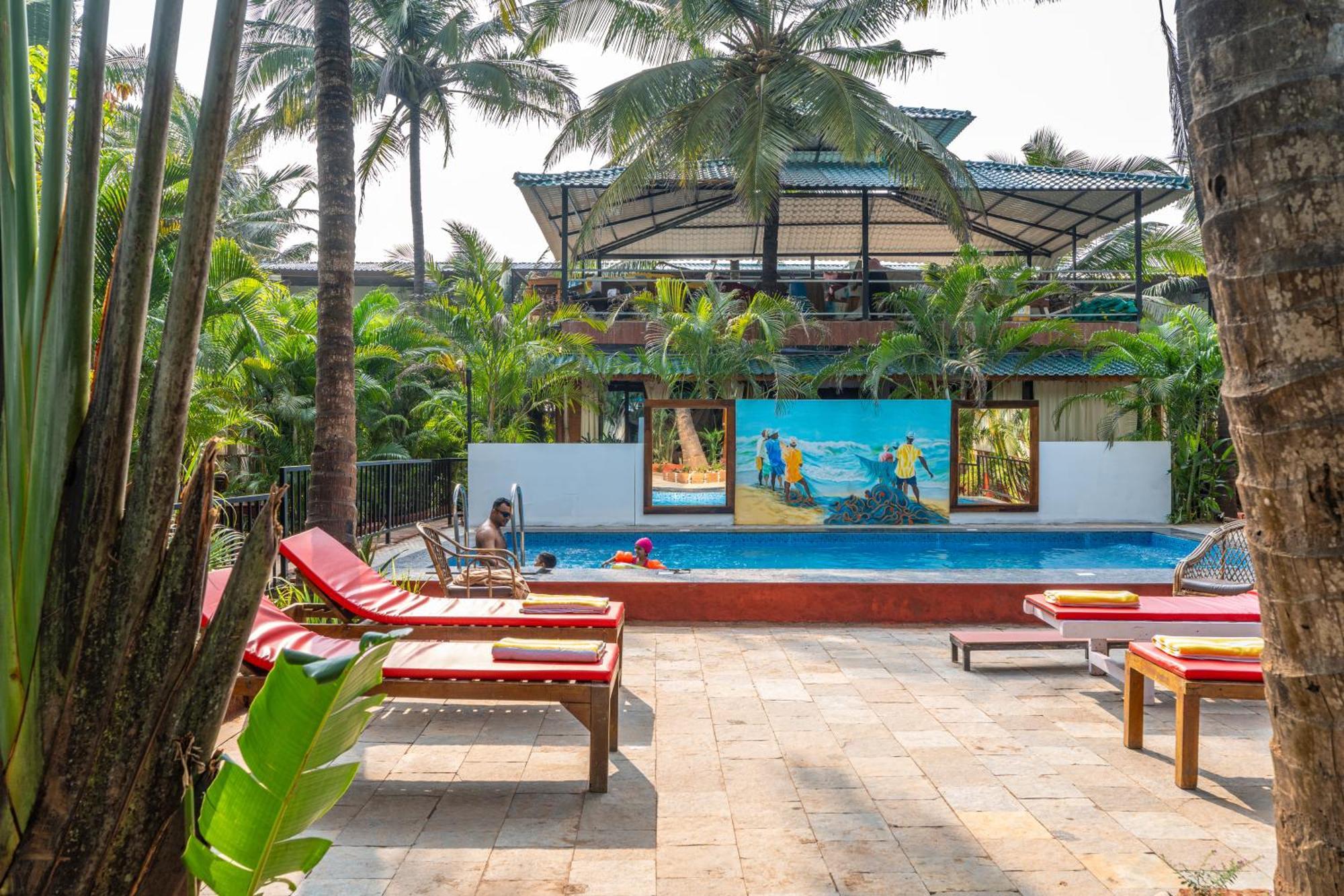 Simrose Hotel Agonda Ngoại thất bức ảnh