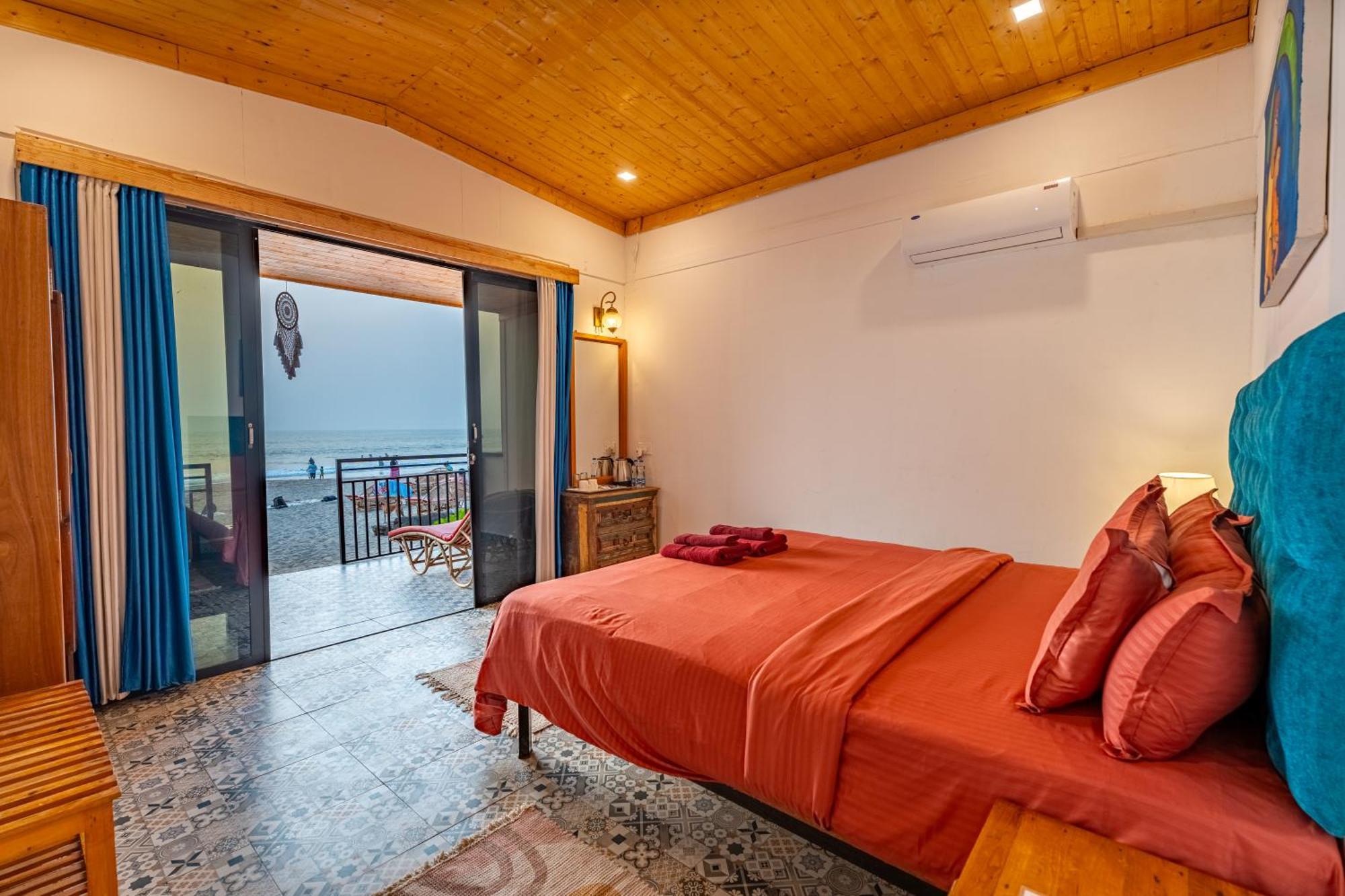 Simrose Hotel Agonda Ngoại thất bức ảnh