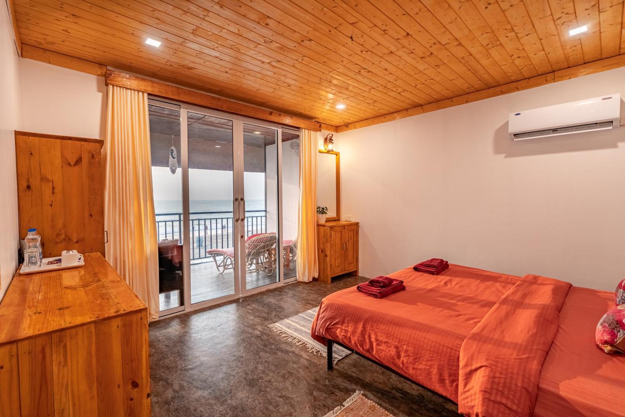 Simrose Hotel Agonda Ngoại thất bức ảnh