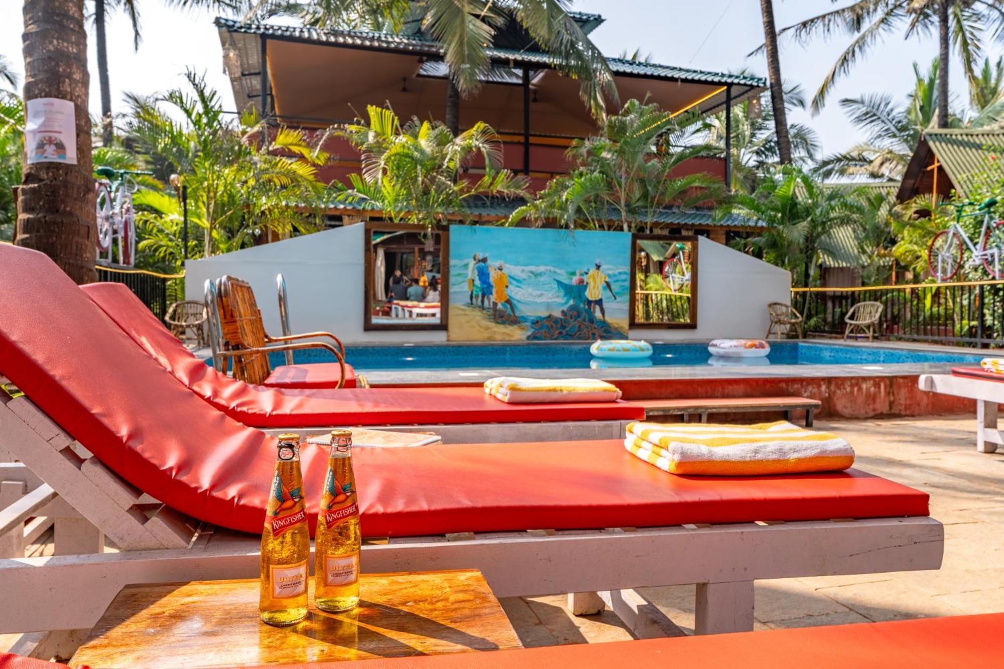 Simrose Hotel Agonda Ngoại thất bức ảnh
