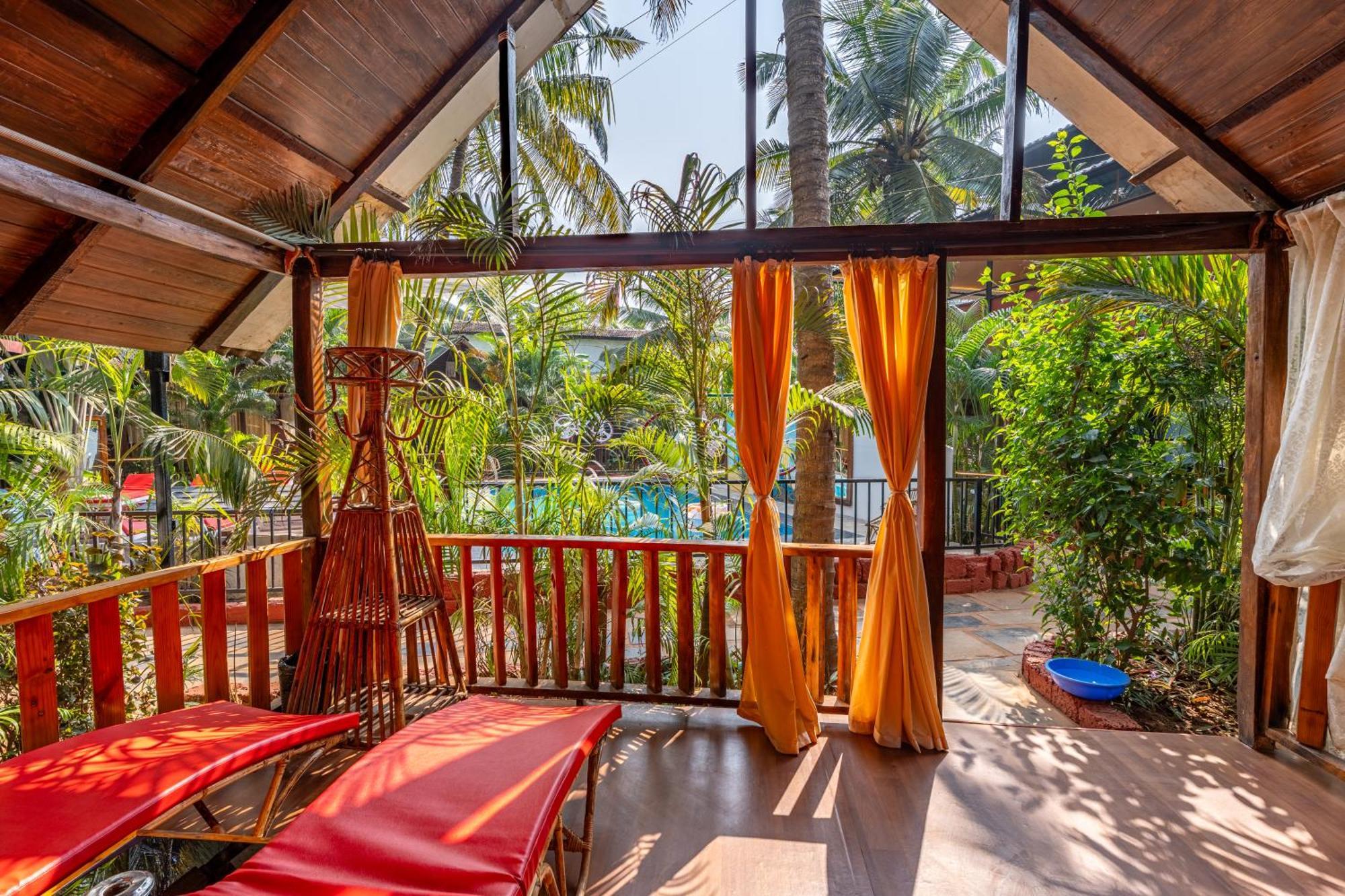Simrose Hotel Agonda Ngoại thất bức ảnh
